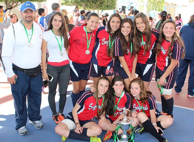 也强化了他 也强化了他